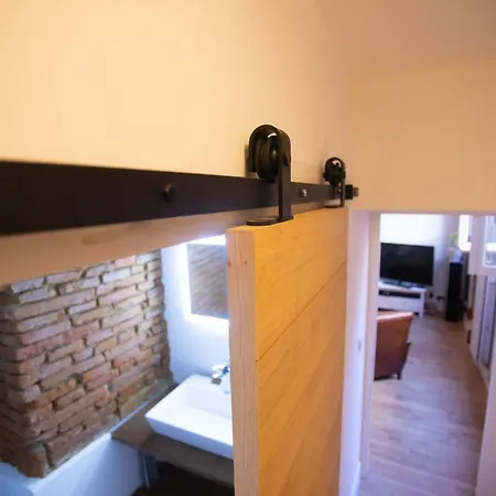 Apartment Warm T3 Loft Style In The Heart Of *